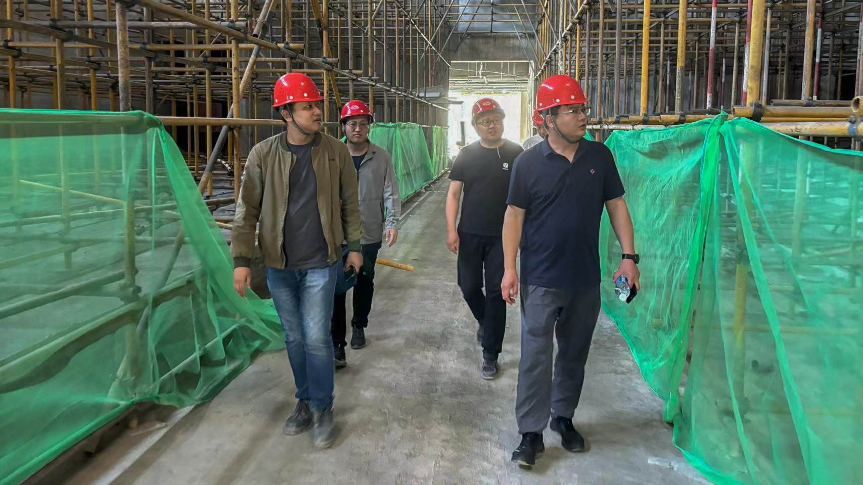 ѹʵ غýչ | ˾쵼չһڼ䰲ȫ