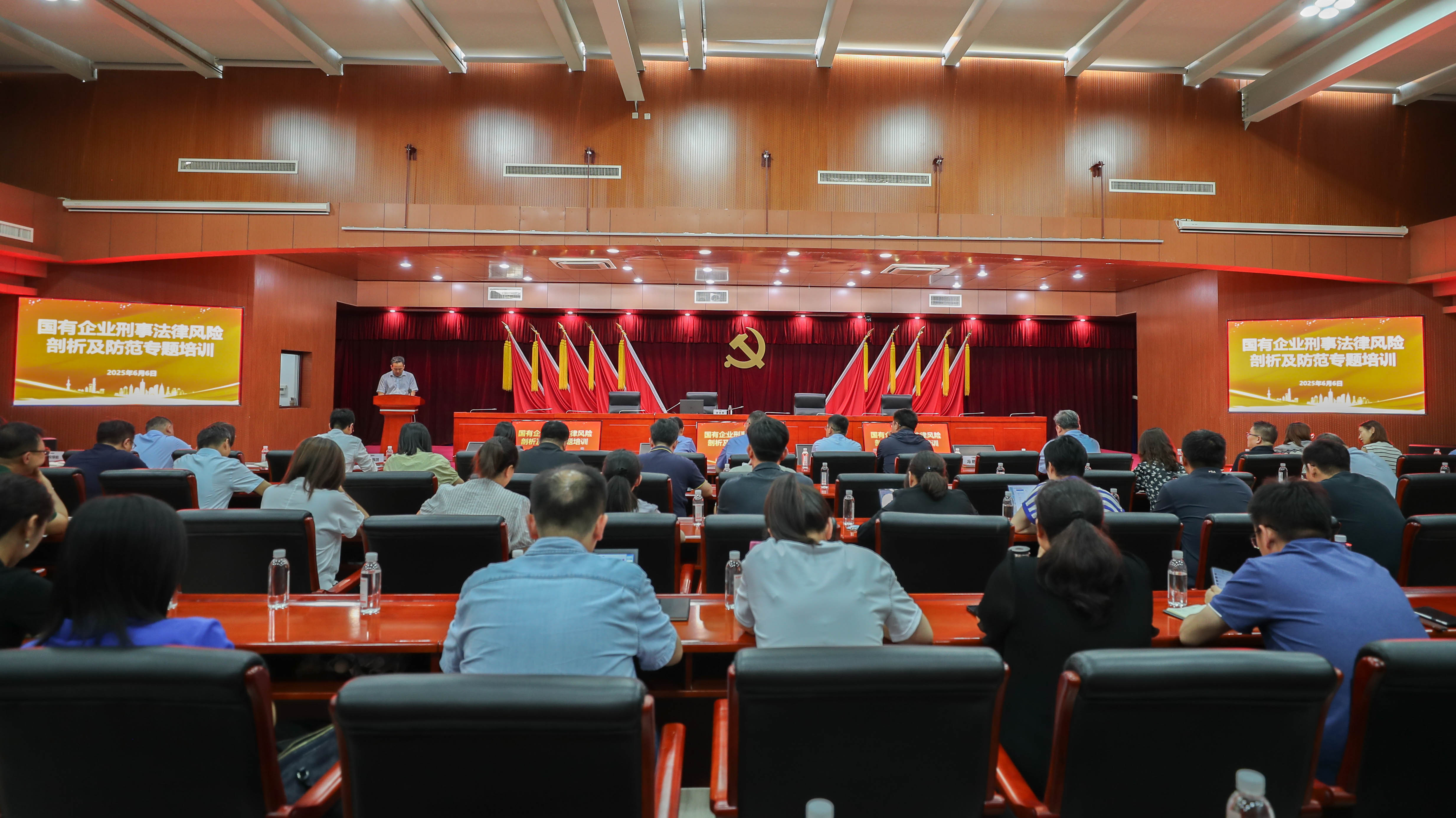 ְǿ ϹԶ | Ͷʱ֯չ߽족ϵרѵ